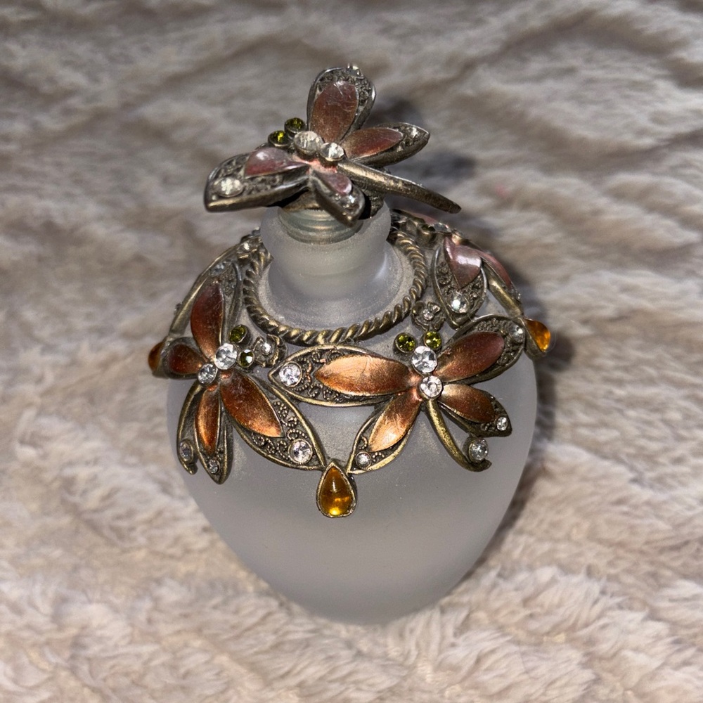 Elegant Frosted Glass Perfume Bottle with Amber Floral Accent